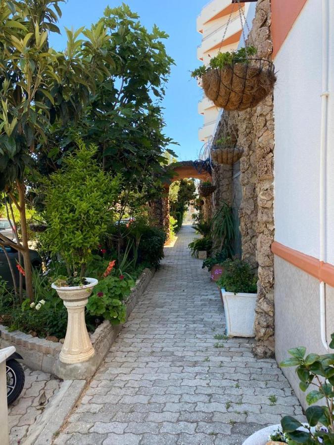 Terrace Apartment In Praia Da Rocha Portimao Exterior photo